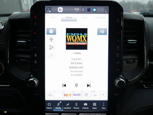 Used 2025 RAM 3500 Limited image 24