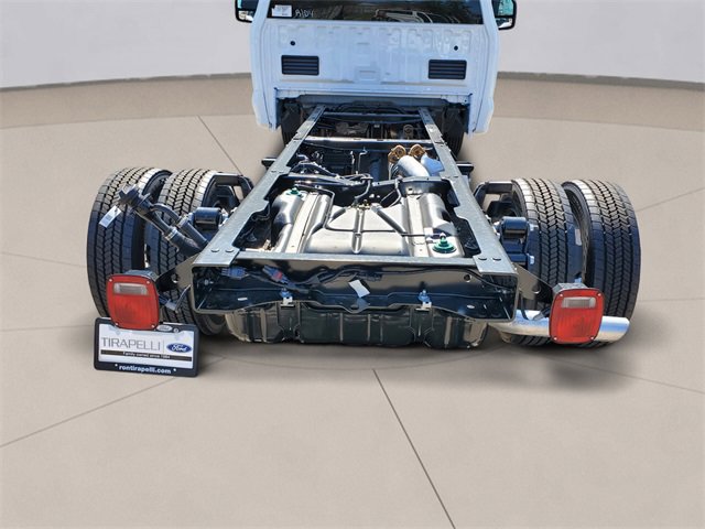 New 2025 Ford F450 XL w/ XL Chrome Package image 7