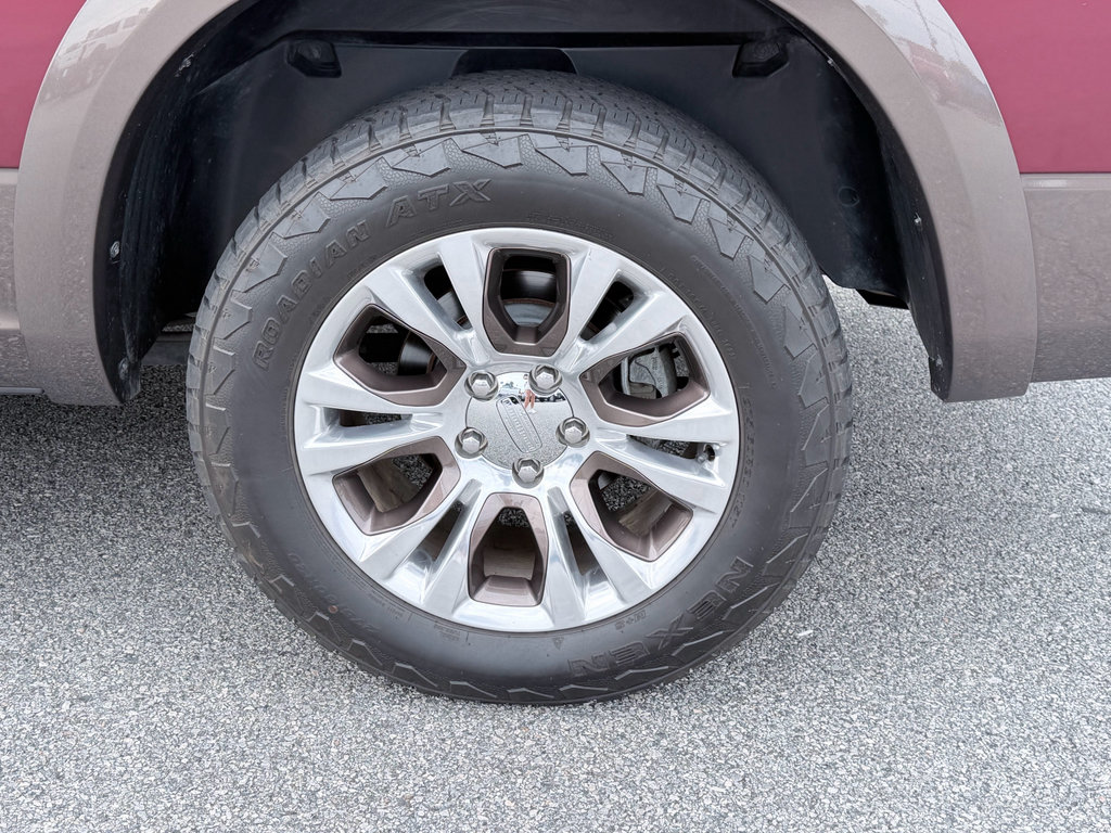 Used 2018 RAM 1500 Laramie Longhorn RWD image 34