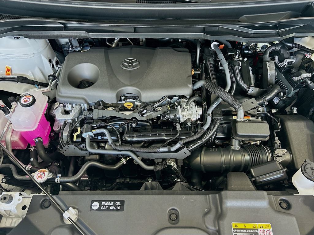 New 2026 Toyota Sienna XLE image 7