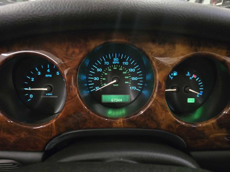 Used 1999 Jaguar XJ8 image 8