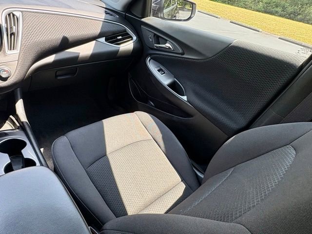 Used 2023 Chevrolet Malibu RS image 26