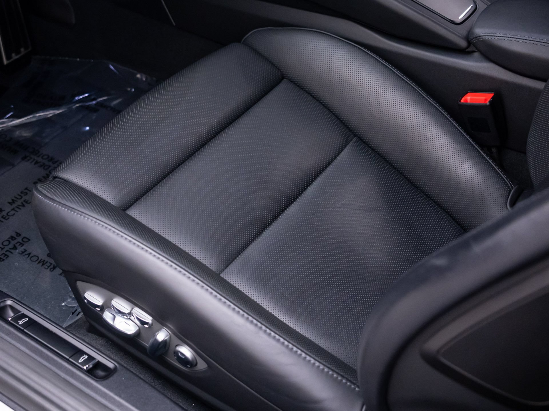 Certified 2019 Porsche 911 Carrera 4 GTS AWD/4WD image 16