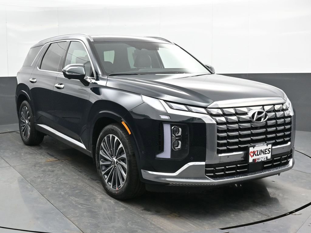 Used 2025 Hyundai Palisade Calligraphy image 5