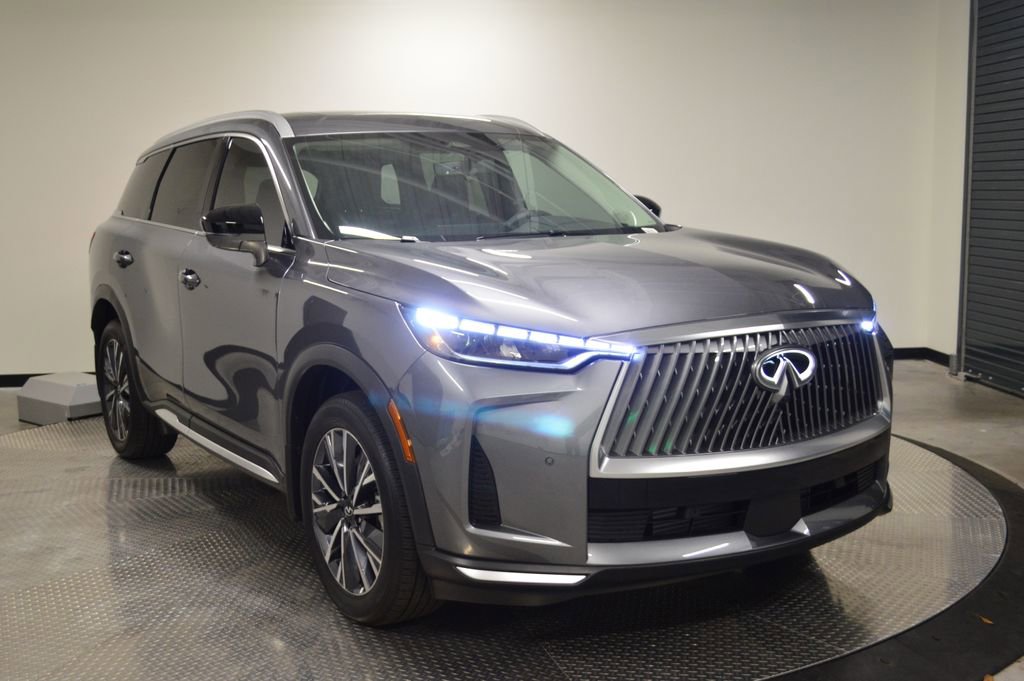 Certified 2026 INFINITI QX60 Luxe w/ Cargo Package AWD/4WD image 9