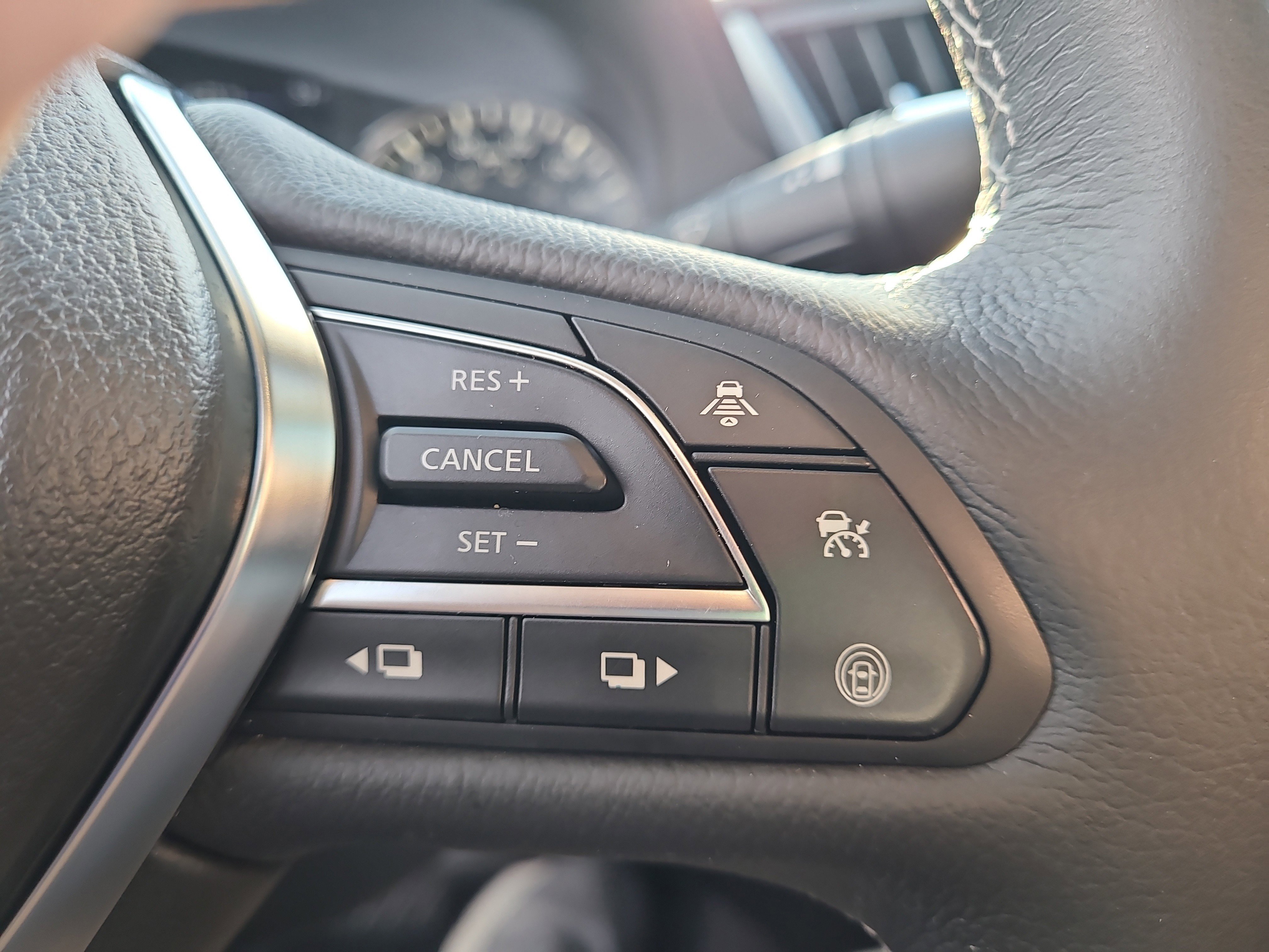 Used 2023 INFINITI Q50 Luxe w/ Cargo Package image 25