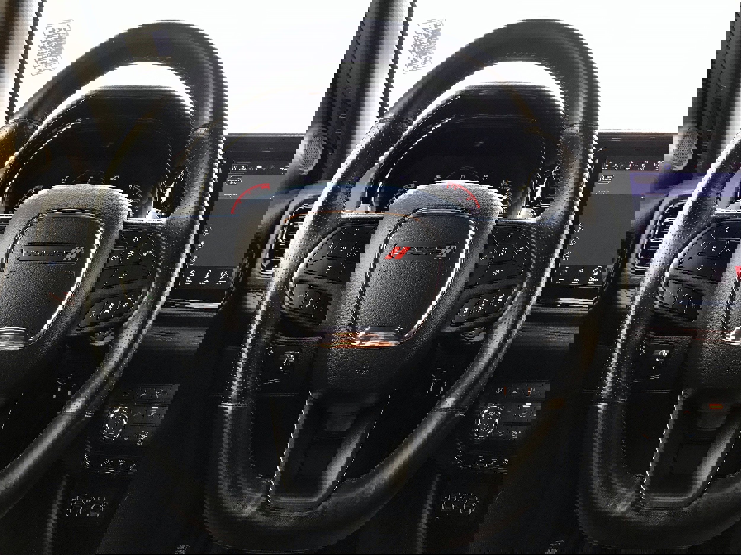 Used 2024 Dodge Durango GT image 38