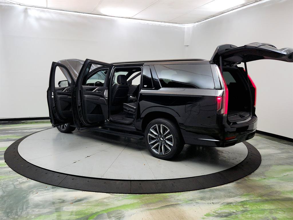 Used 2022 Cadillac Escalade ESV Sport w/ Touring Package AWD/4WD image 12