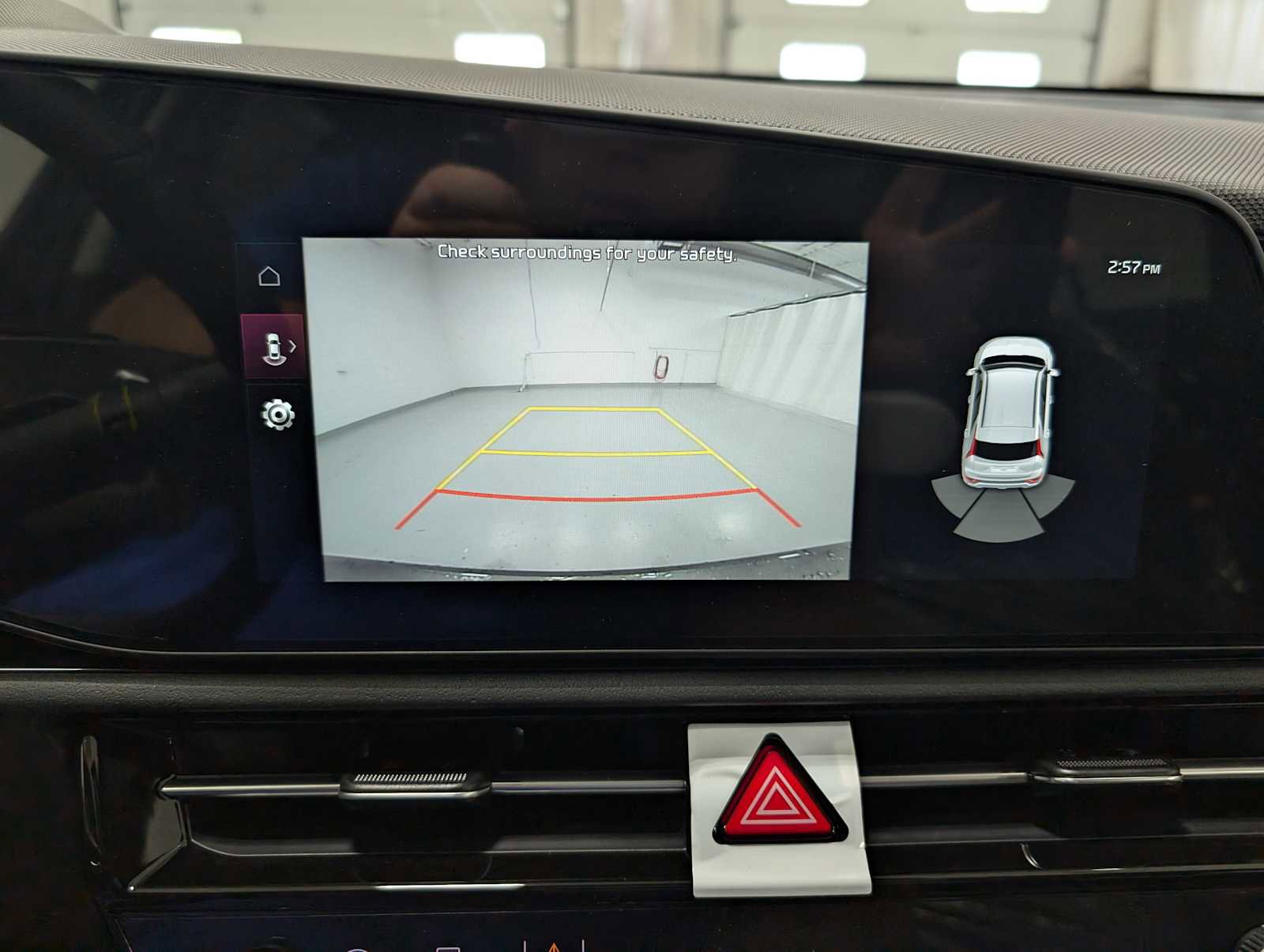 New 2025 Kia Niro EX image 24