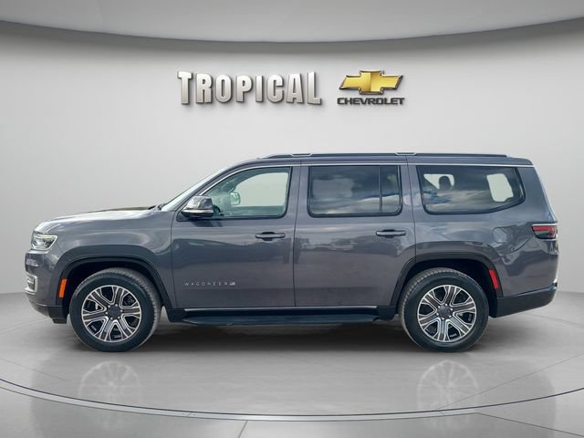 Used 2024 Jeep Wagoneer Series II w/ Flexible Seating Group RWD image 2