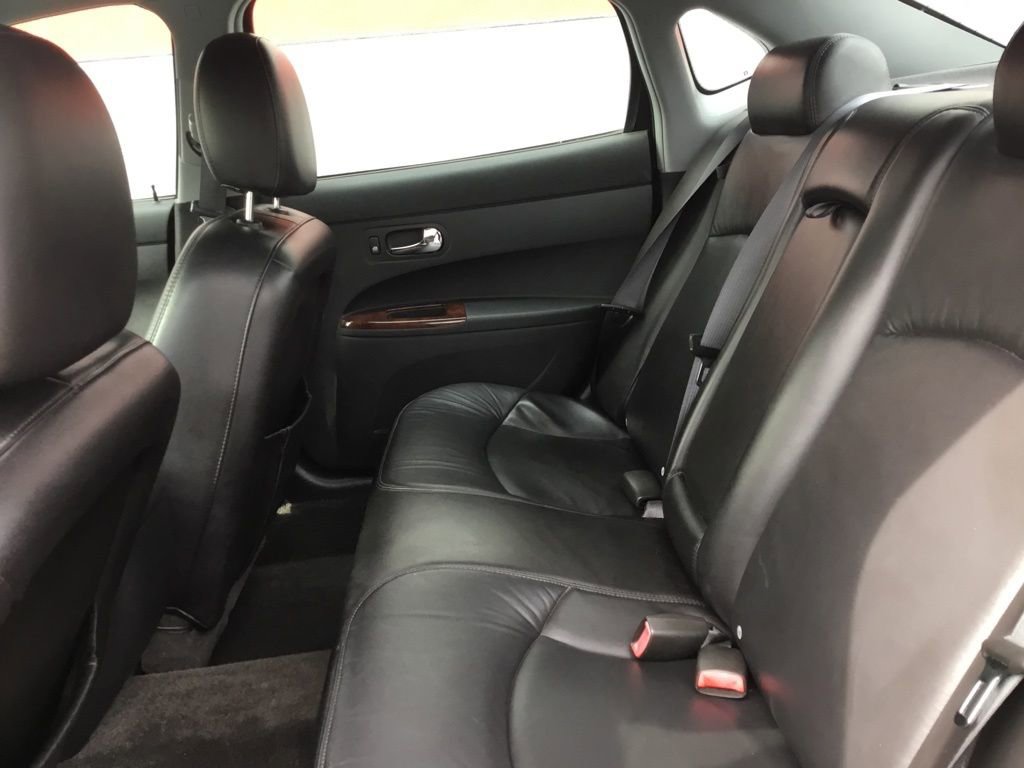 Used 2007 Buick LaCrosse CXL w/ Driver Confidence Package image 4