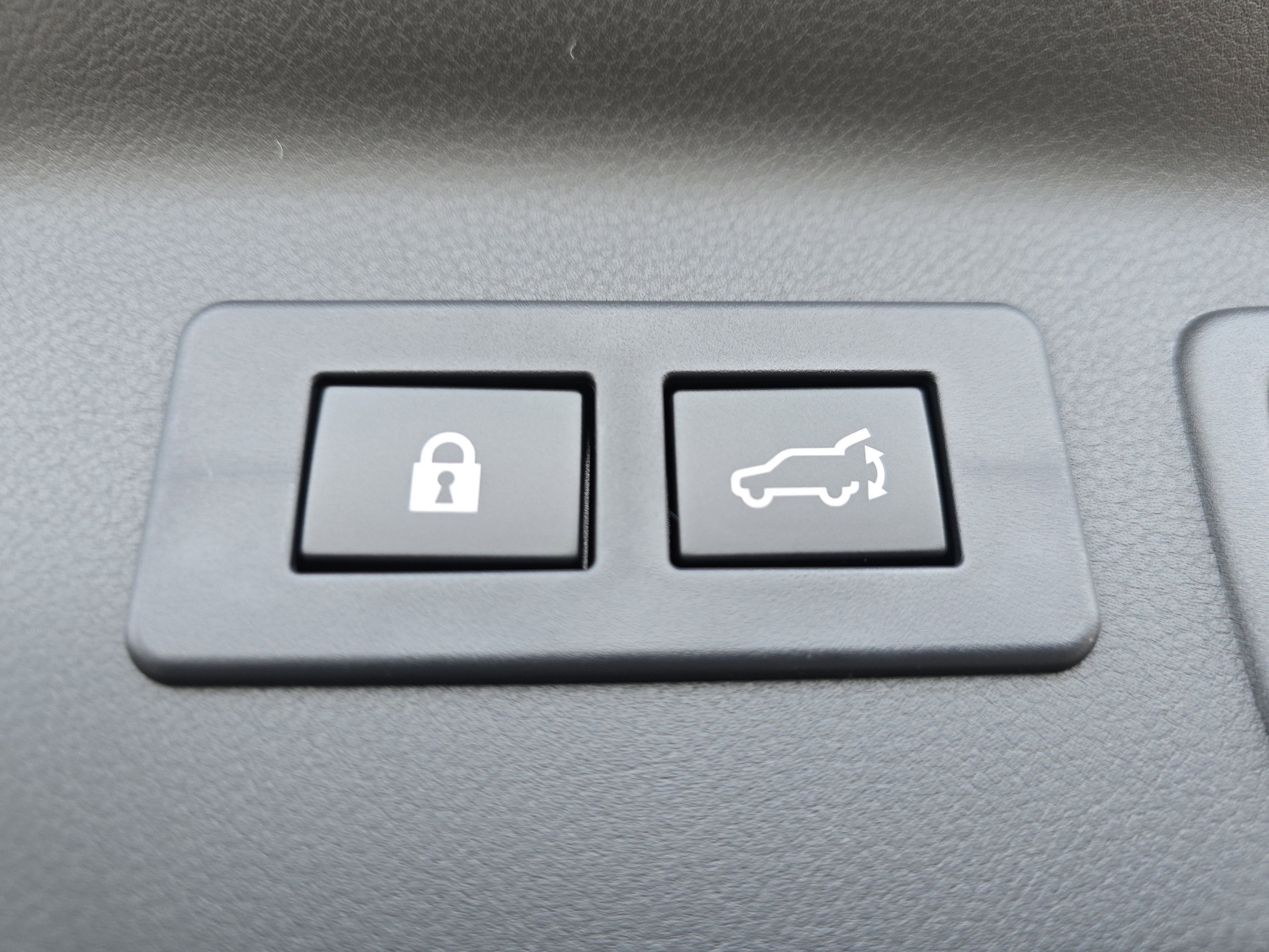 New 2025 Subaru Forester Touring image 18