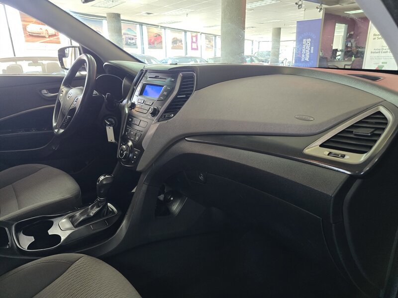 Used 2015 Hyundai Santa Fe Sport FWD image 13