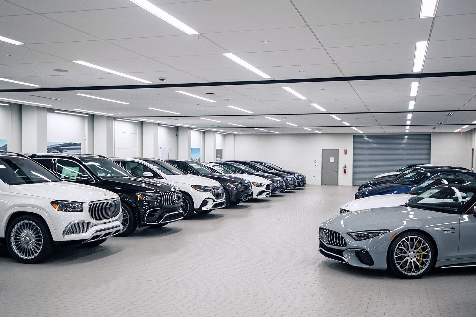 New 2026 Mercedes-Benz GLS 580 4MATIC image 17
