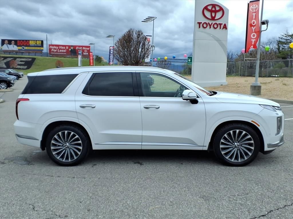 Used 2024 Hyundai Palisade Calligraphy AWD/4WD image 3