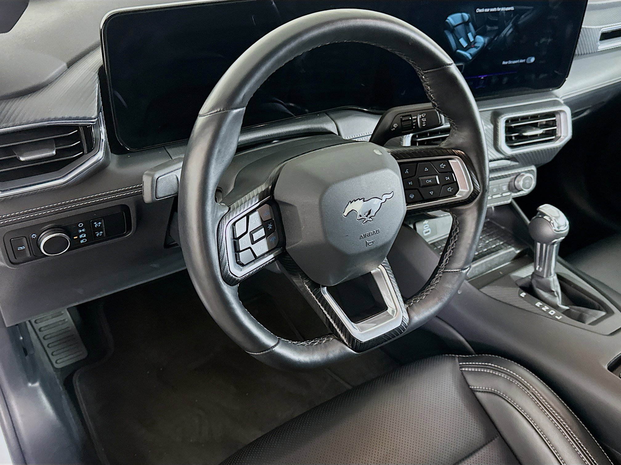 Used 2024 Ford Mustang Premium image 18