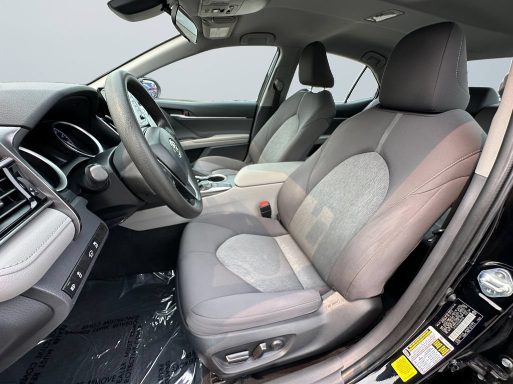Used 2024 Toyota Camry LE FWD image 9