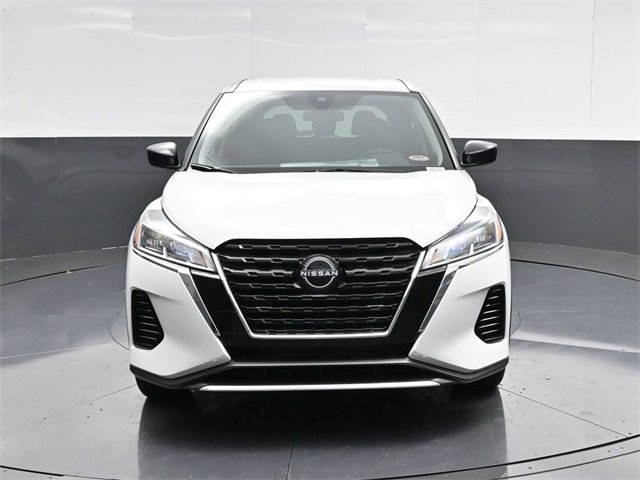 Used 2025 Nissan Kicks Play S image 8