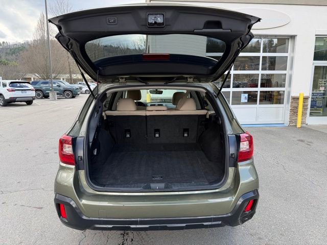 Used 2019 Subaru Outback 2.5i Premium image 35