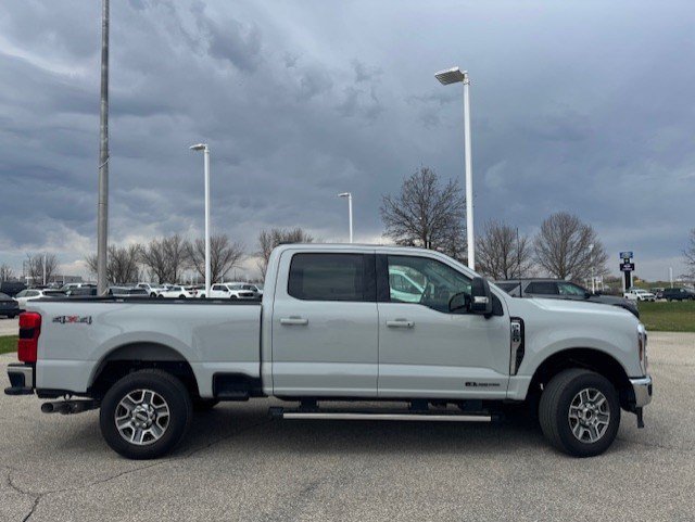 Used 2026 Ford F250 Lariat AWD/4WD image 9