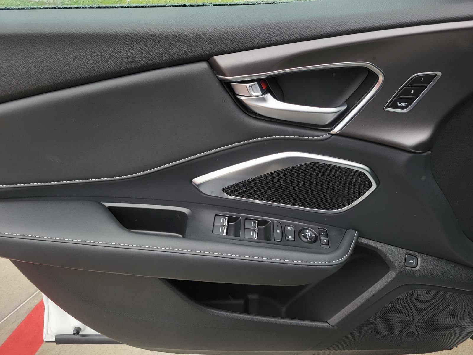 New 2026 Acura RDX SH-AWD image 15
