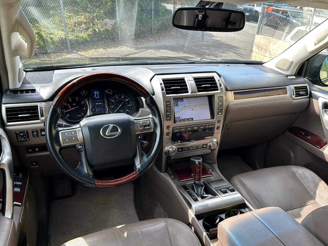 Used 2015 Lexus GX 460 Premium image 15