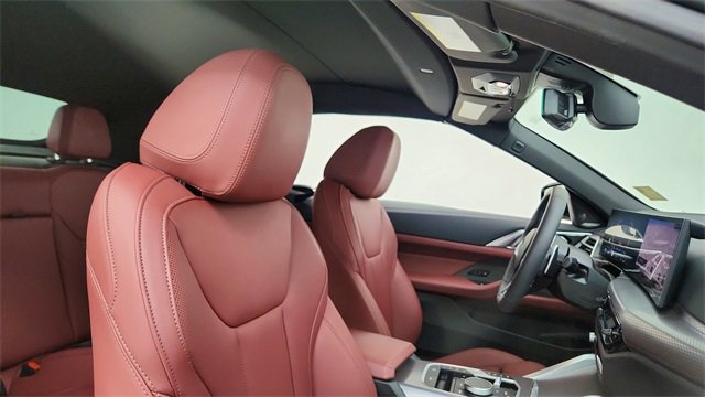 Used 2026 BMW M440i Convertible image 27