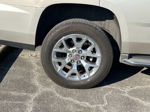 Used 2015 GMC Yukon SLT AWD/4WD image 12