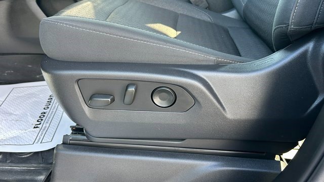 Certified 2024 Chevrolet Silverado 2500 LT w/ Convenience Package image 21