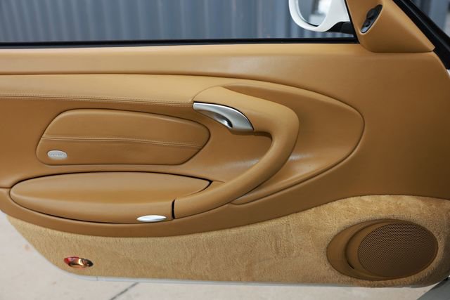 Used 2001 Porsche 911 Carrera 4 AWD/4WD image 49