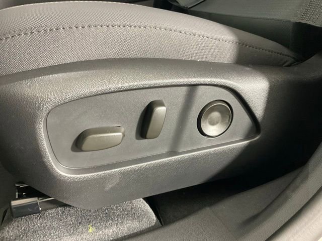 New 2026 GMC Terrain AT4 w/ LPO, Floor Liner Package image 29