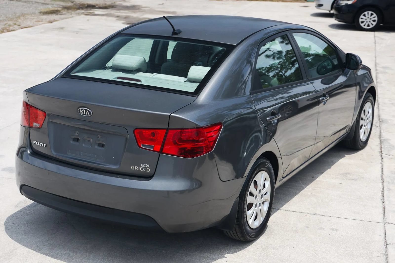 Used 2013 Kia Forte EX FWD image 7