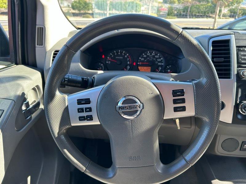 Used 2016 Nissan Frontier SV RWD image 11