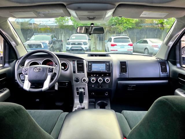 Used 2015 Toyota Sequoia SR5 image 10