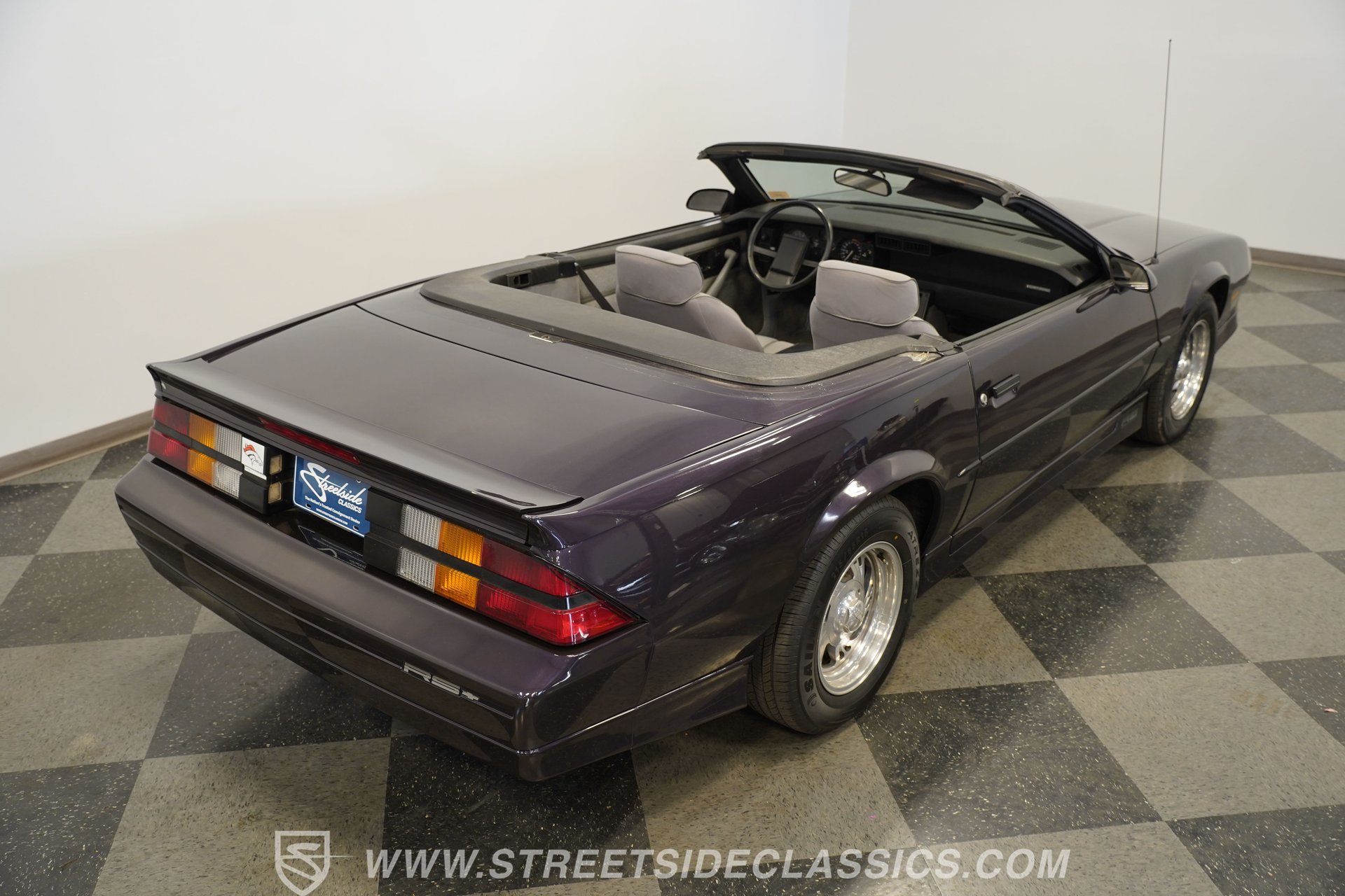 Used 1989 Chevrolet Camaro RS RWD image 29