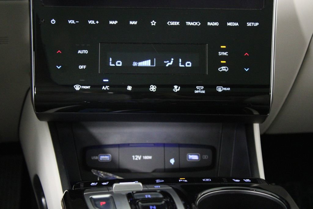 Certified 2022 Hyundai Tucson Limited w/ Cargo Package image 23