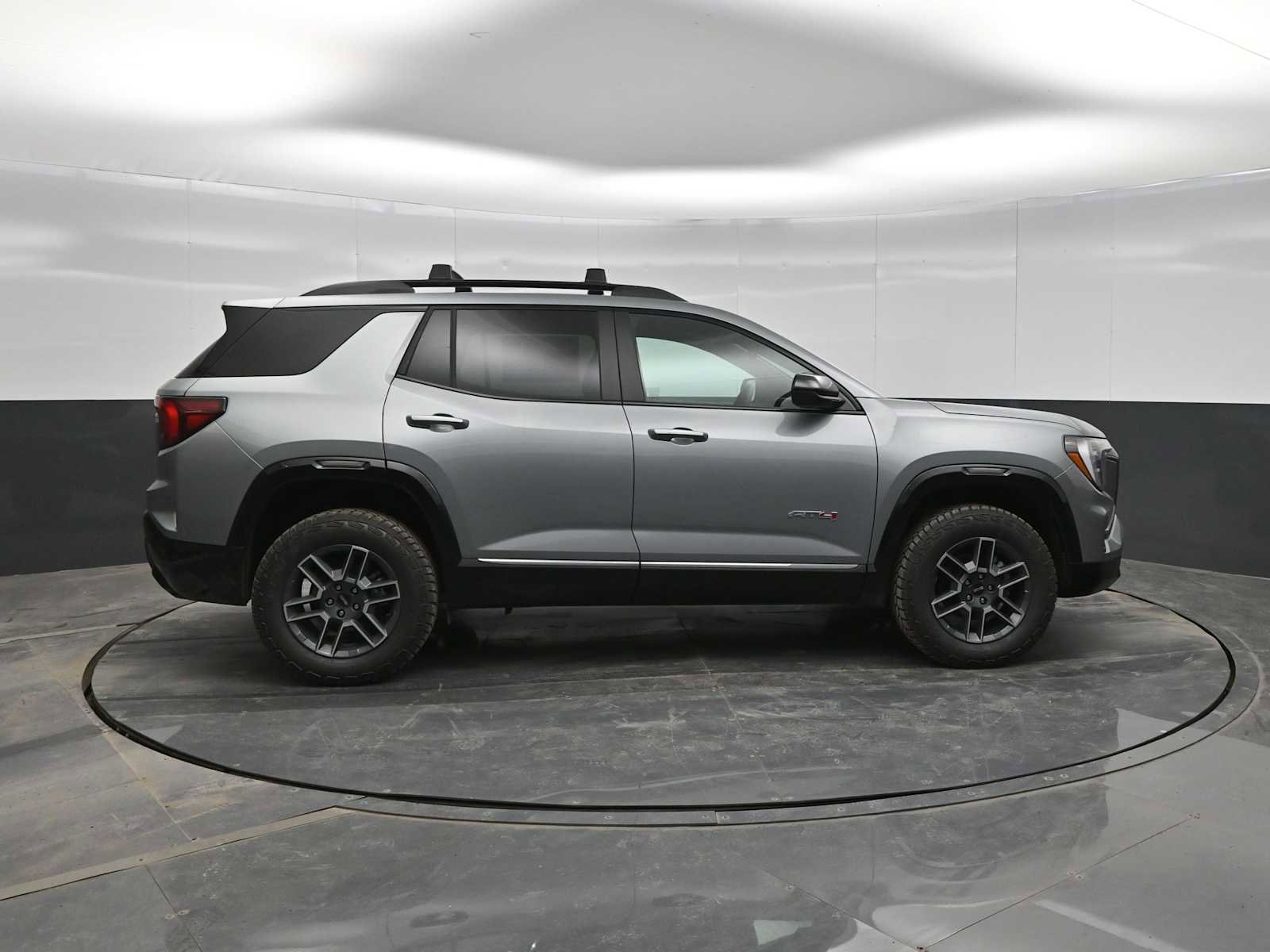 New 2026 GMC Terrain AT4 w/ Convenience Package III image 9