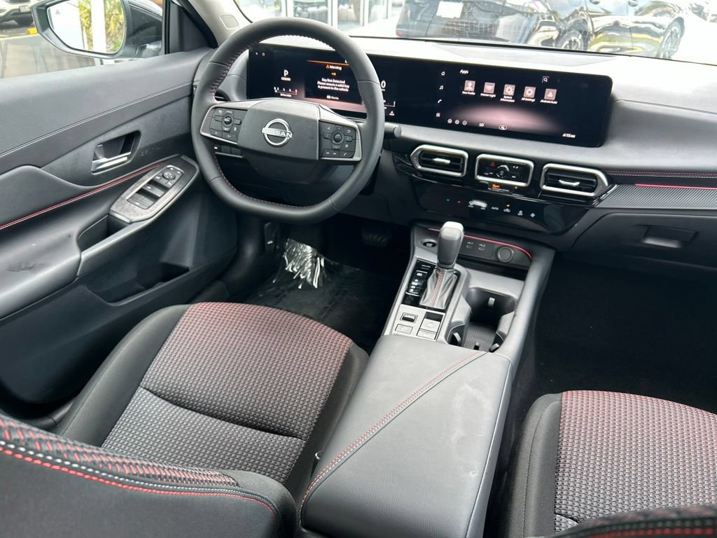 New 2026 Nissan Sentra SR w/ Floor Mat Package FWD image 10