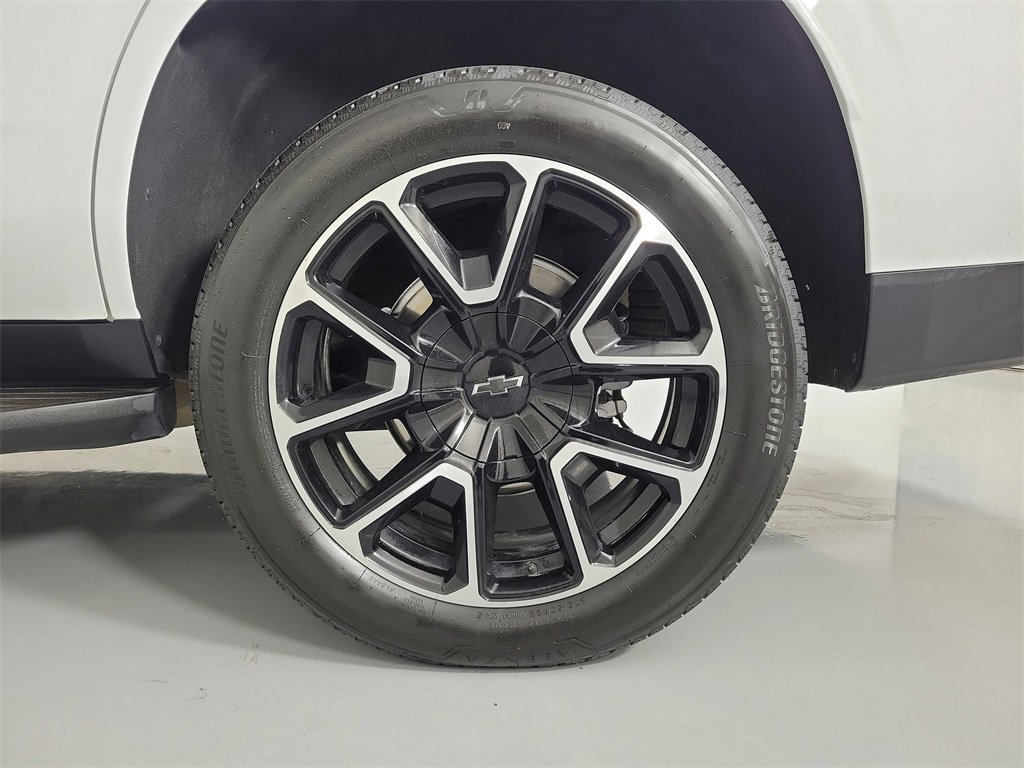 Used 2024 Chevrolet Tahoe RST w/ Luxury Package image 9