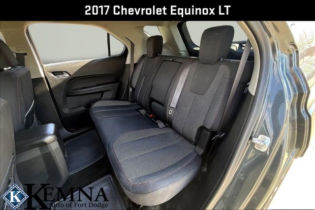Used 2017 Chevrolet Equinox LT w/ Convenience Package image 21