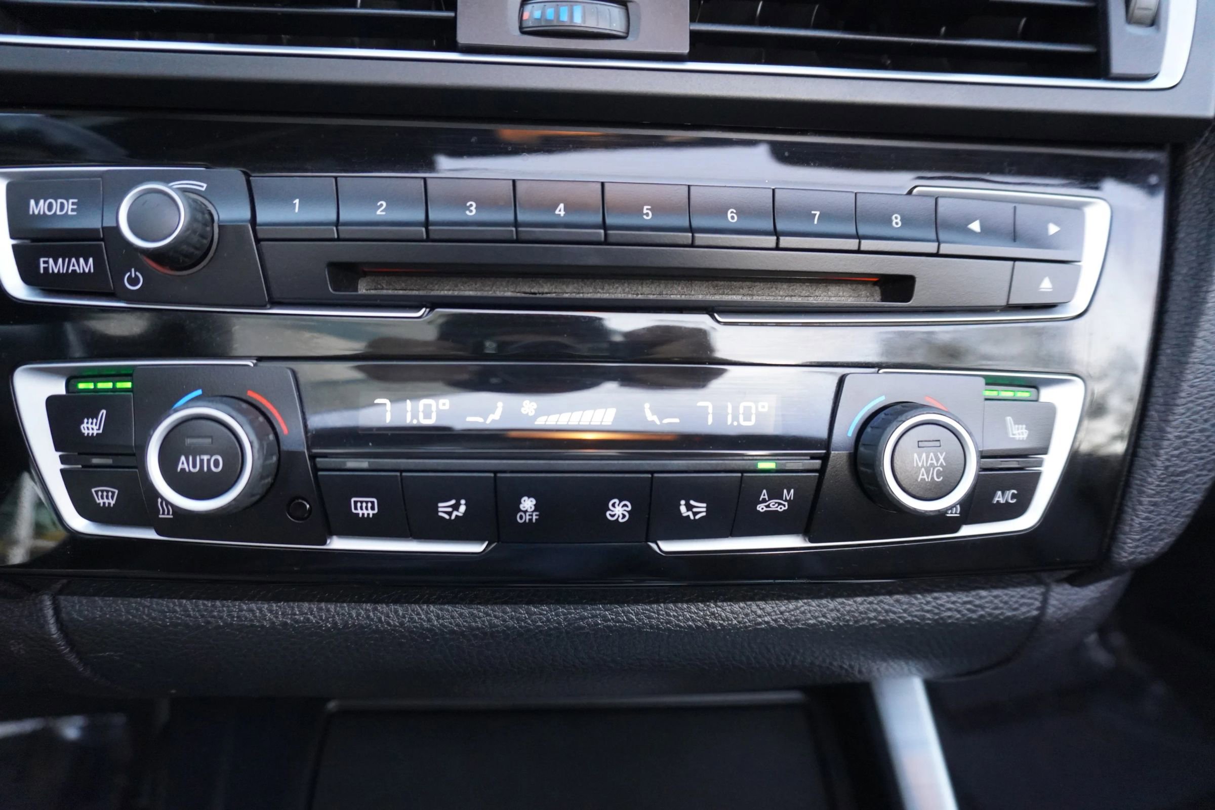 Used 2016 BMW 228i Convertible image 15