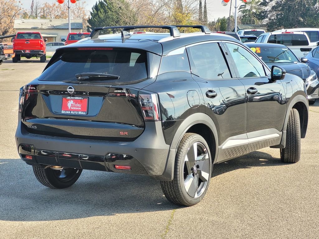 New 2026 Nissan Kicks SR image 4