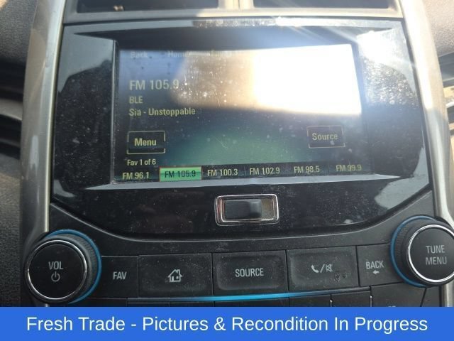 Used 2016 Chevrolet Malibu LTZ FWD image 15
