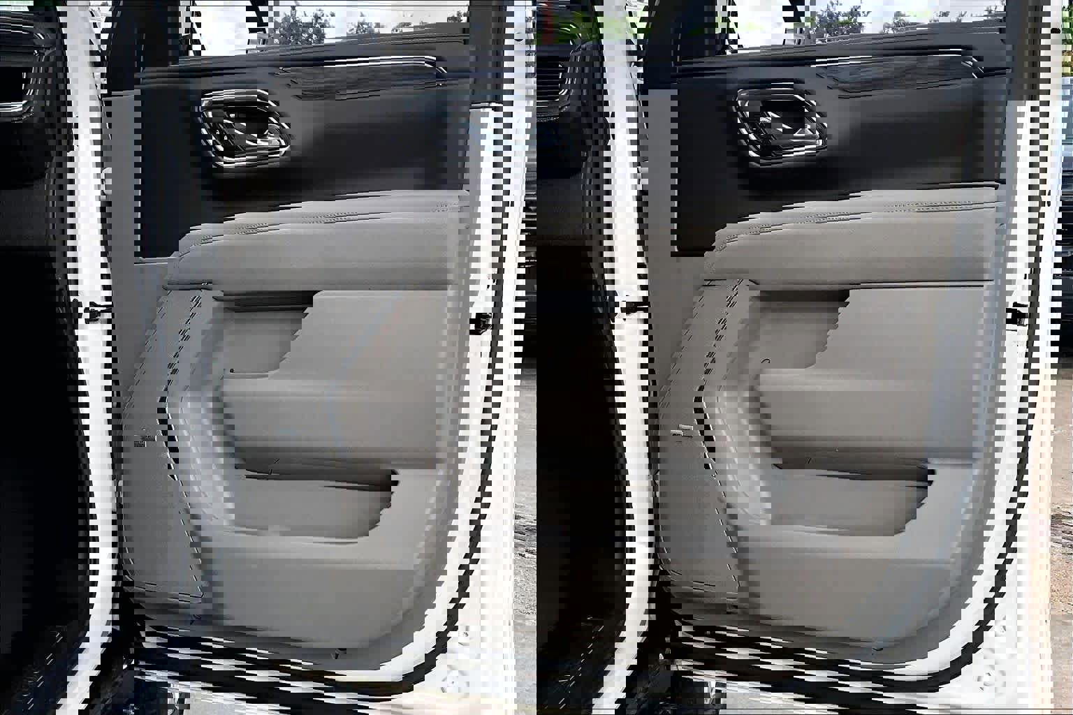 Used 2021 GMC Yukon SLT w/ SLT Premium Package image 23