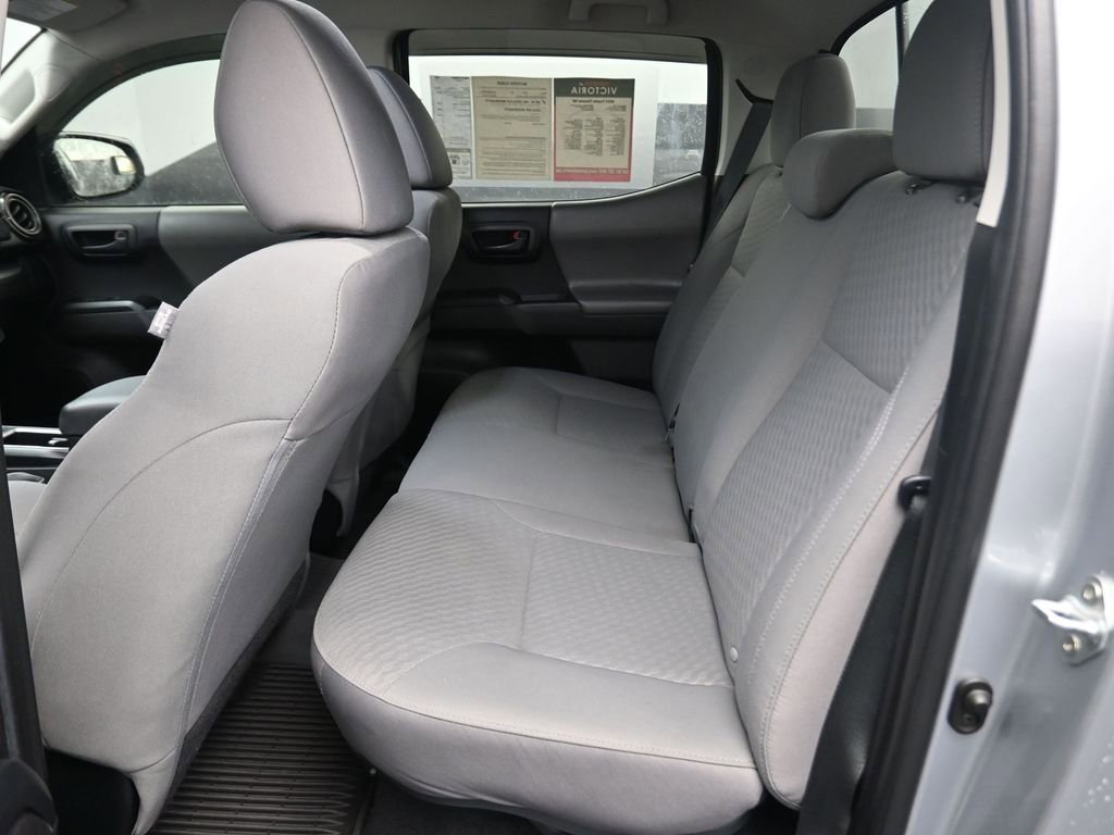 Used 2022 Toyota Tacoma SR w/ SR Convenience Package RWD image 11
