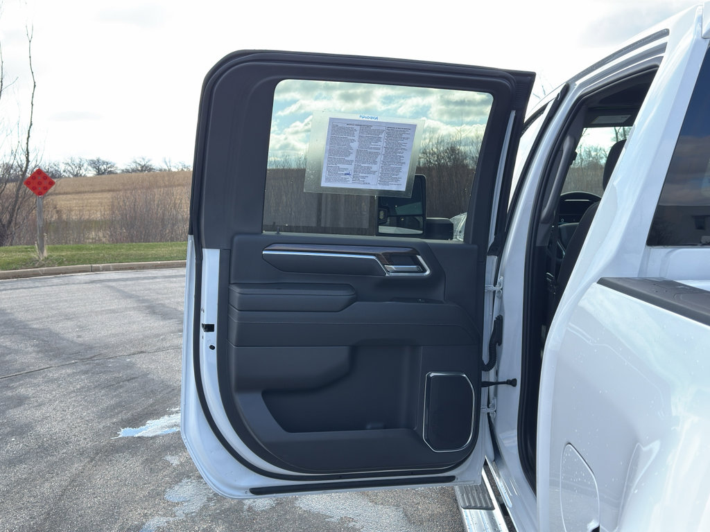 Used 2025 Chevrolet Silverado 3500 LT w/ All Star Edition image 34