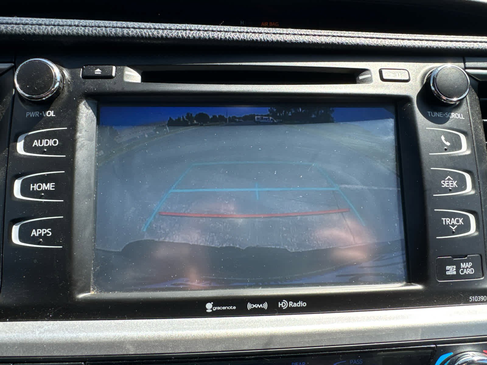 Used 2019 Toyota Highlander SE AWD/4WD image 8