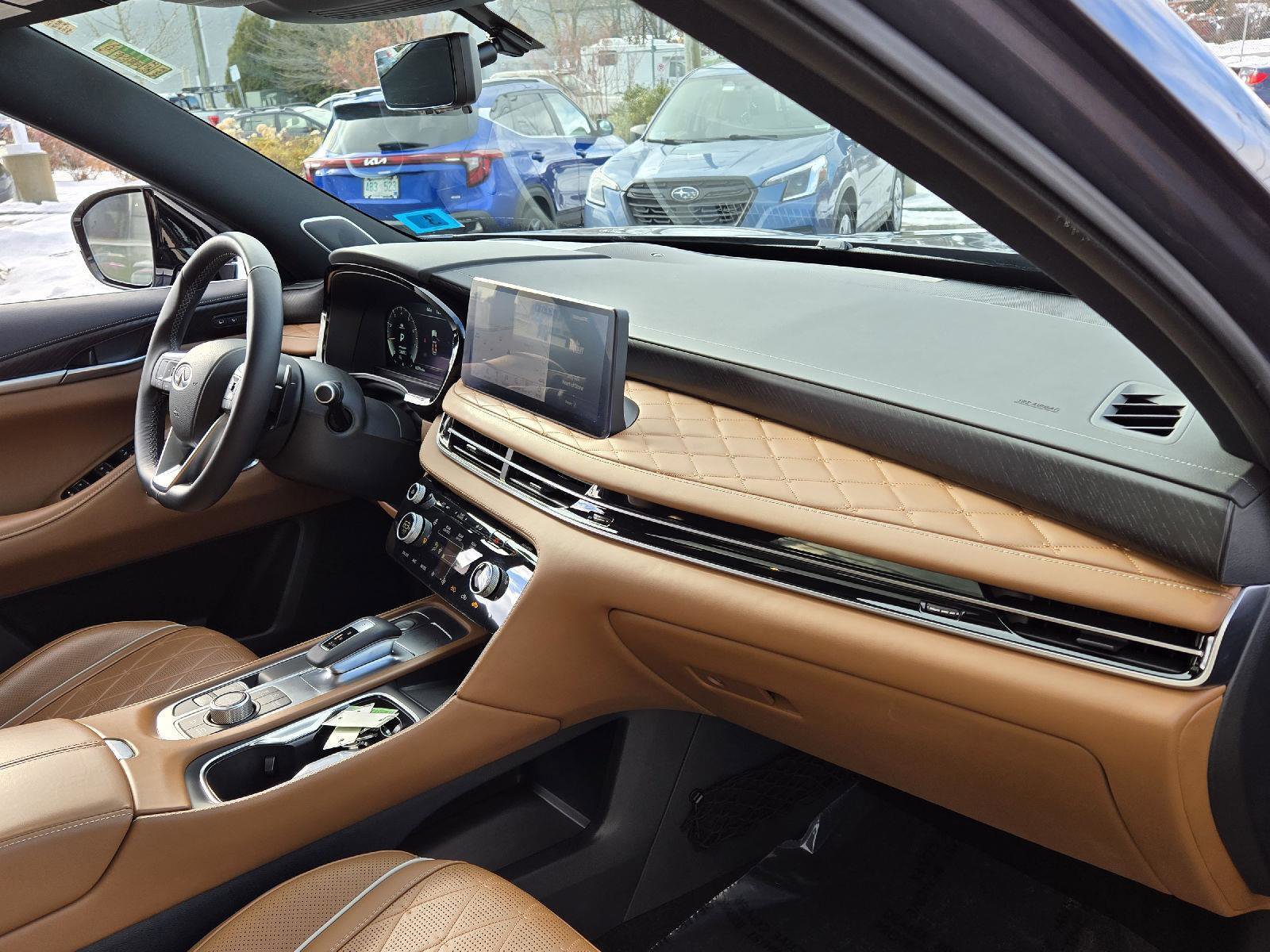 Certified 2025 INFINITI QX60 Autograph w/ Cargo Package image 17