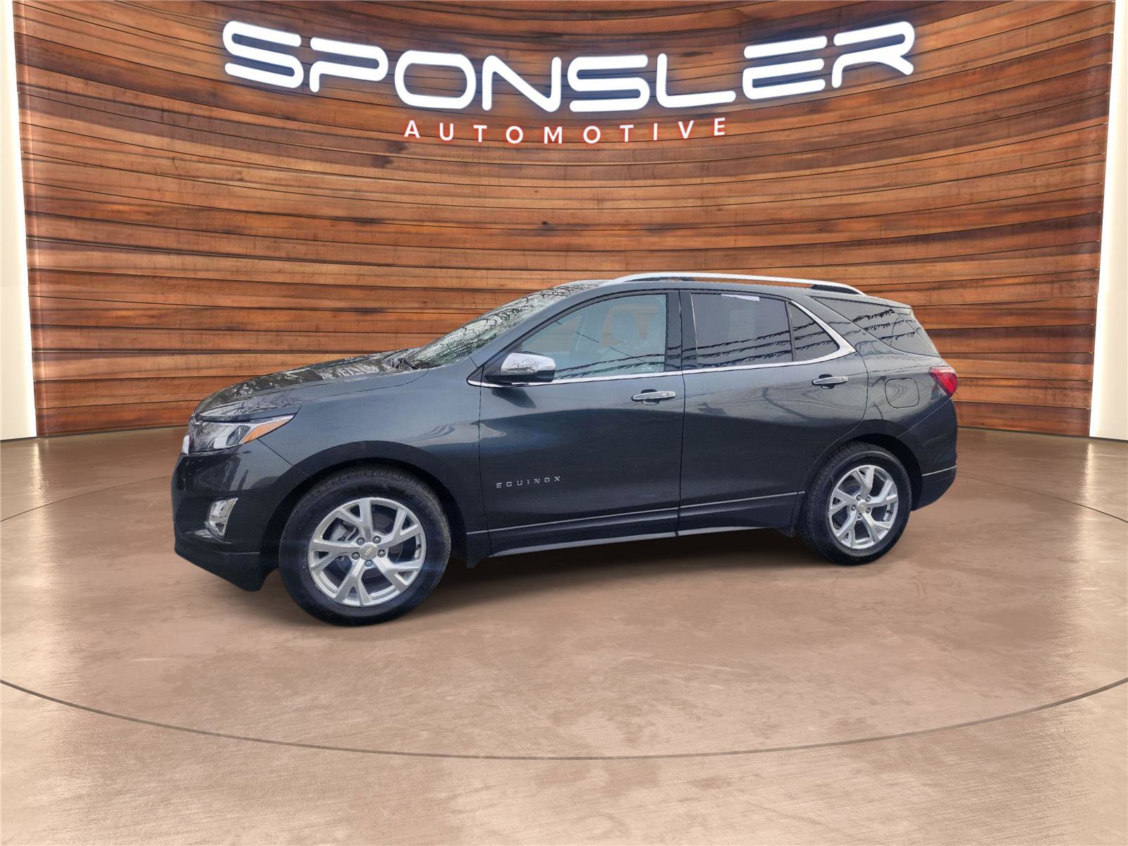 Used 2020 Chevrolet Equinox Premier image 2