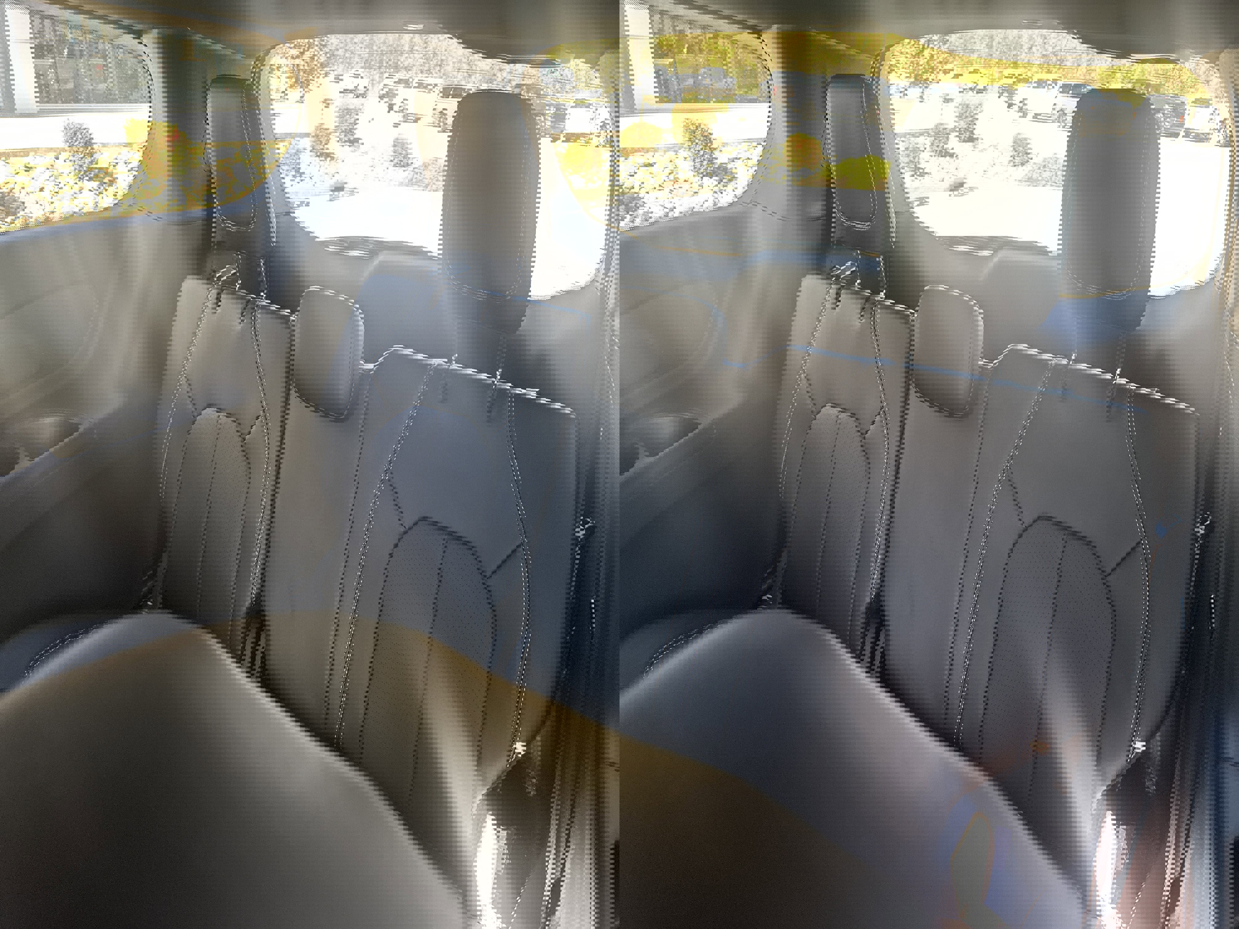 New 2026 Chrysler Pacifica Select image 18